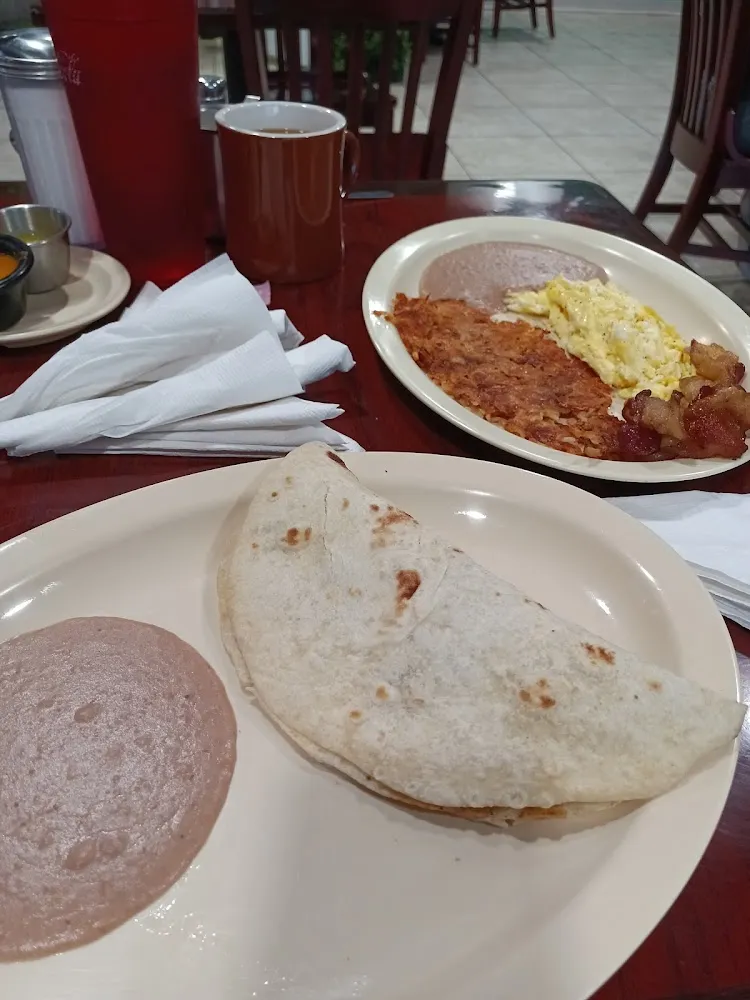 Barbacoa Y Frijolitos